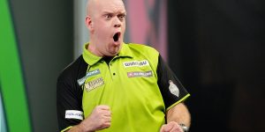 Michael van Gerwen fires stern warning to Luke Littler ahead of World Darts Championship final