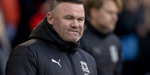 Wayne Rooney urged to take controversial job after brutal Plymouth sacking