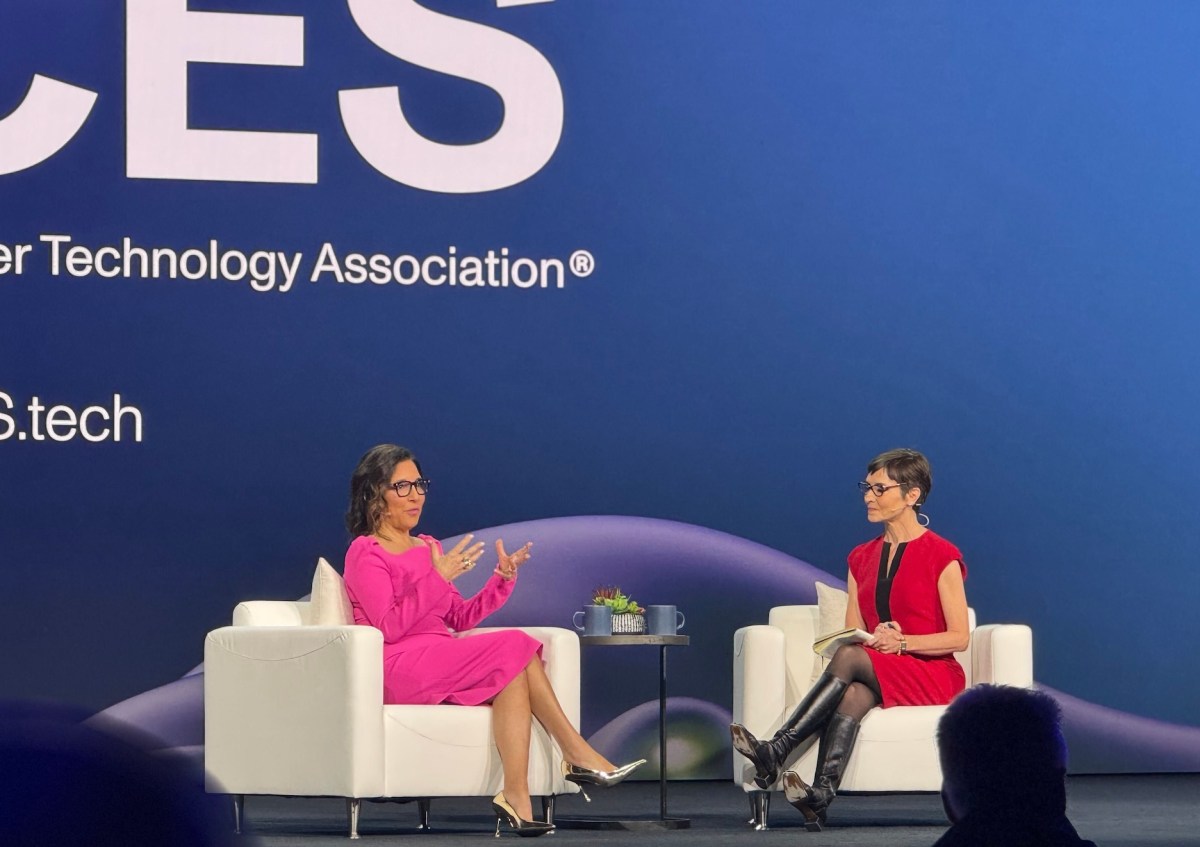 Catherine Herridge interviews X CEO Linda Yaccarino at CES