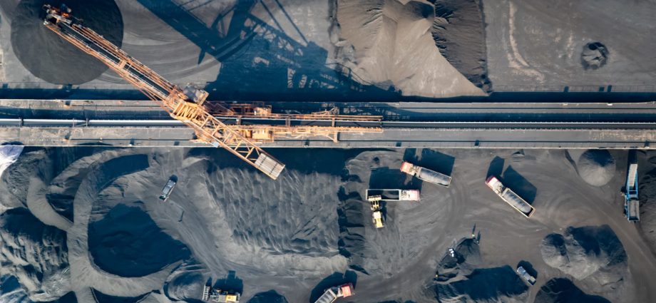 World coal demand remains at record high as power demand surges