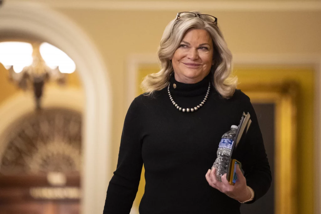 Lummis reintroduces bill to block CCP from owning farmland near federal property