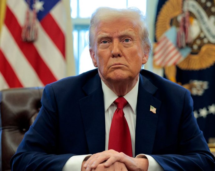 Elon Musk’s Takeover Is Causing Rifts in Donald Trump’s Inner Circle