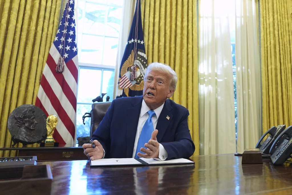 Trump orders the stop of funding NGOs that undermine his agenda