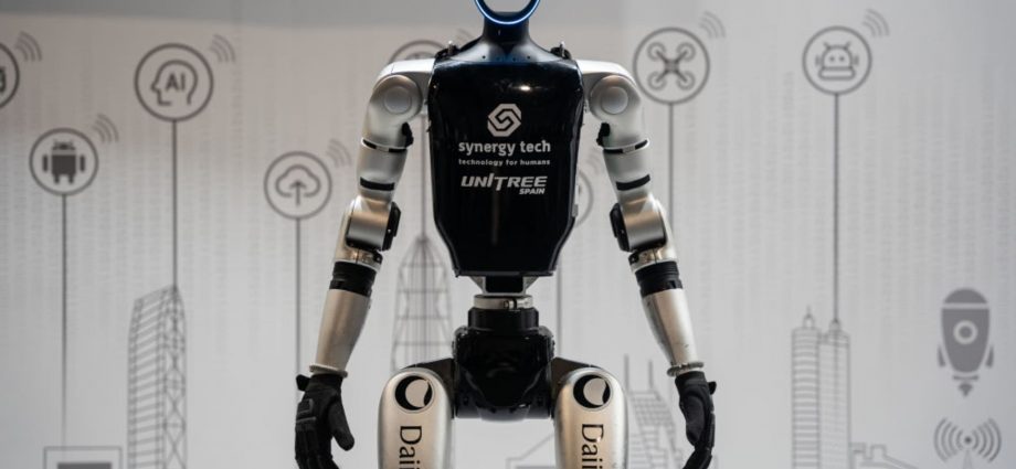 China already ahead of U.S. in humanoid robot race, analysts say