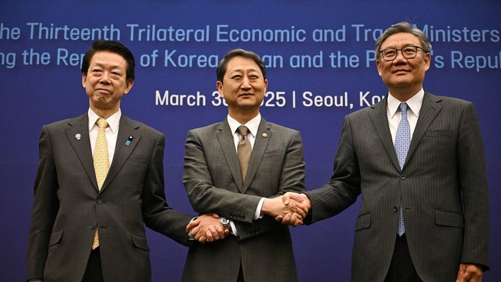 South Korea, China, Japan to promote regional trade as tariffs loom