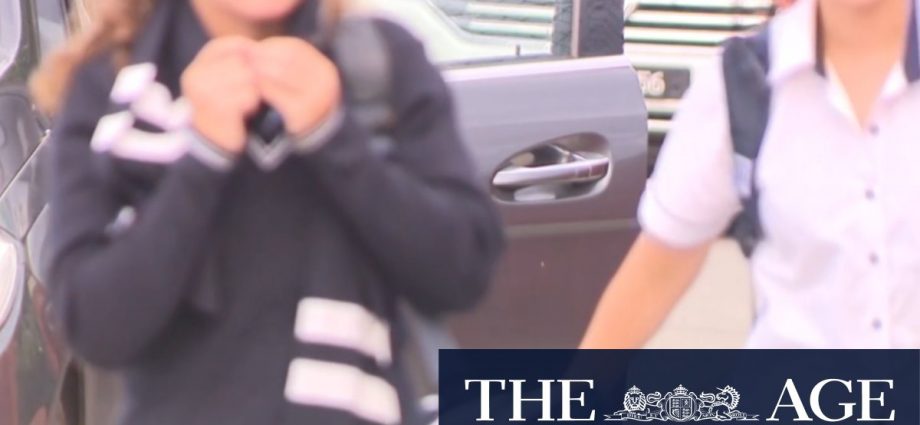 Student approached by stranger outside prestigious school