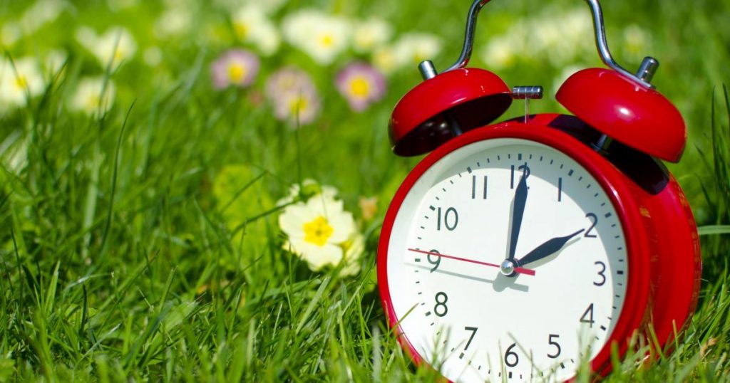 When do clocks go forward UK? Date clocks change in 2025