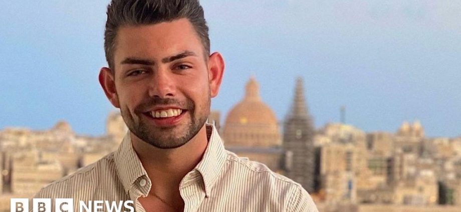 'Talent' and 'money' leaving Wales due to scheme, universities warn