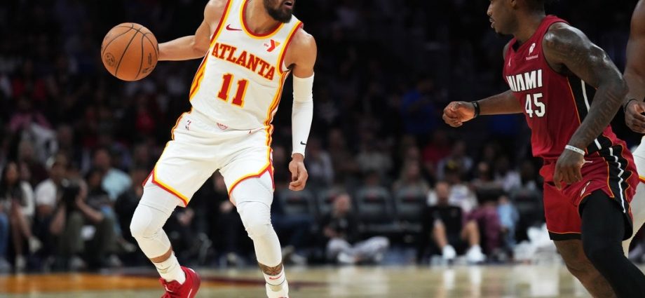 Hawks, Heat battle for play-in position in late-season matchup