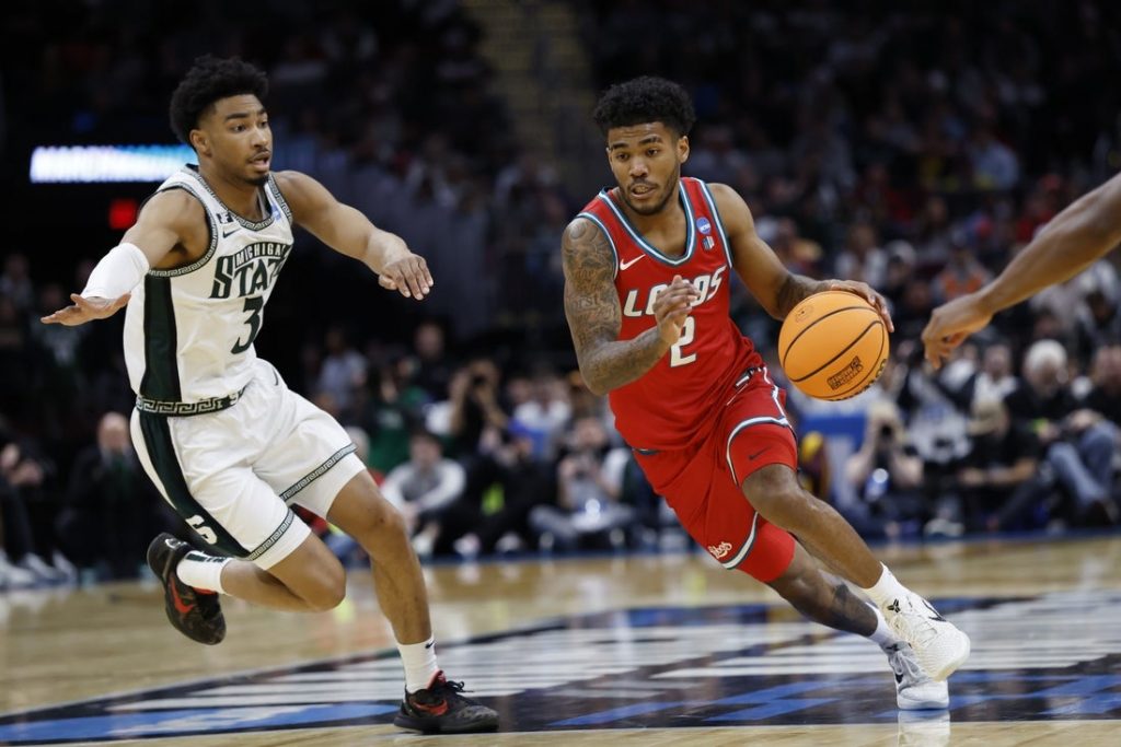 New Mexico standout Donovan Dent transferring to UCLA
