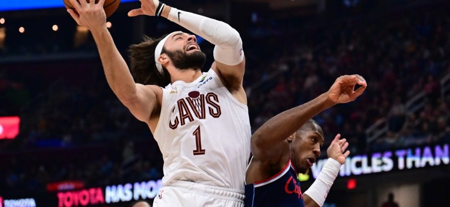 Cavaliers knock off Clippers for third 60-win season