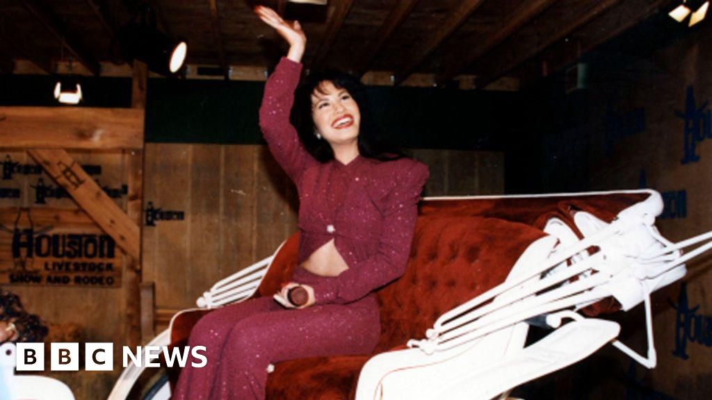 Yolanda Saldívar denied parole 30 years after Selena murder conviction