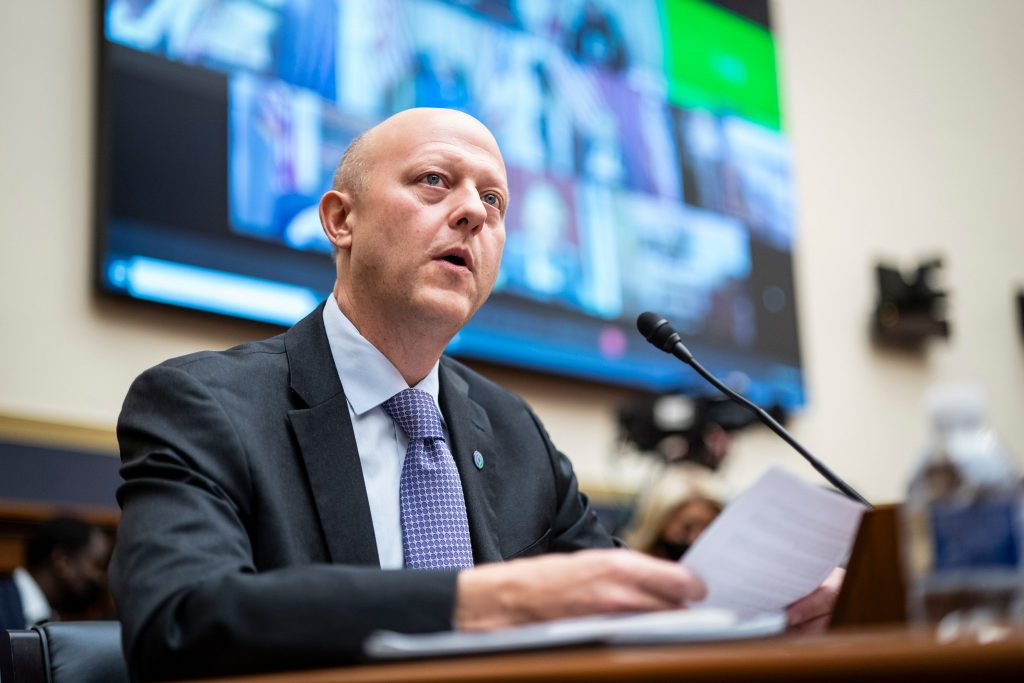 USDC Issuer Circle Hires JPMorgan, Citi To Go Public in Late April: Fortune