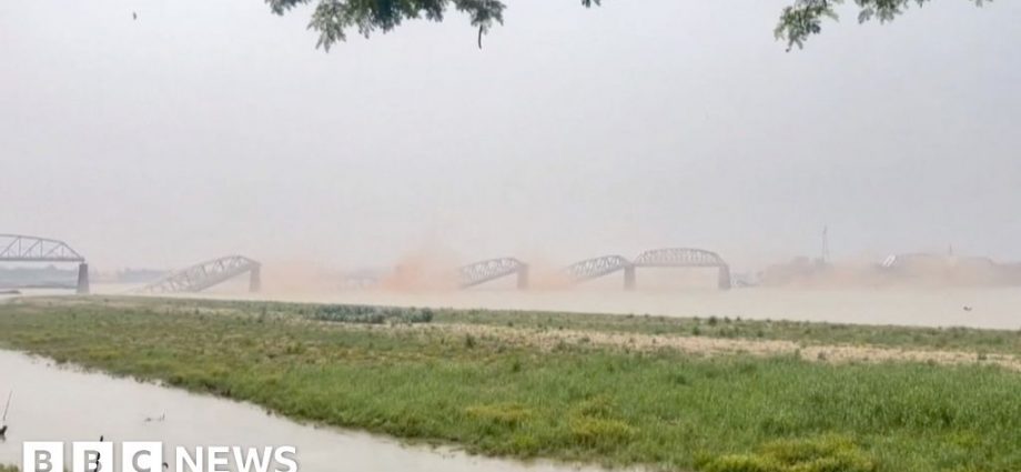 Bridge collapses into river in Mandalay, Myanmar