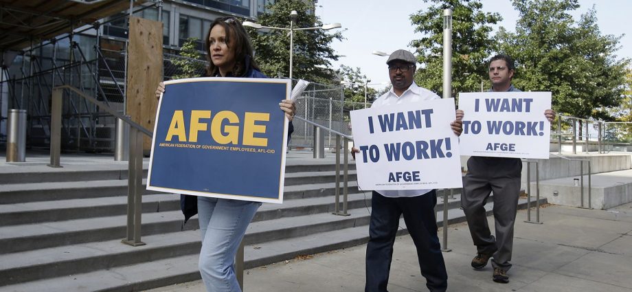 Trump’s righteous battle to end government union collective bargaining