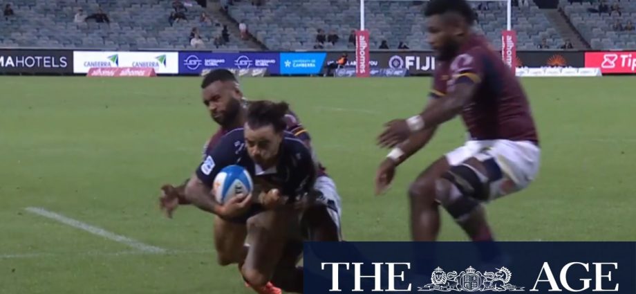 Muirhead fires Brumbies in front
