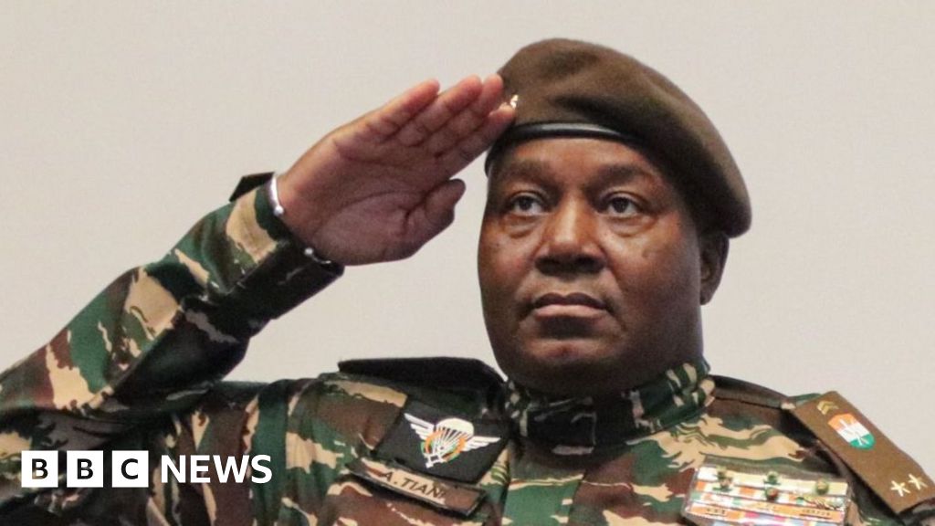 Niger coup leader Abdourahamane Tchiani sworn in as president for five years
