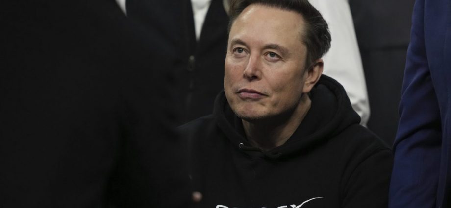 Wisconsin AG asks state's top court to stop Musk's $1 million payments to voters