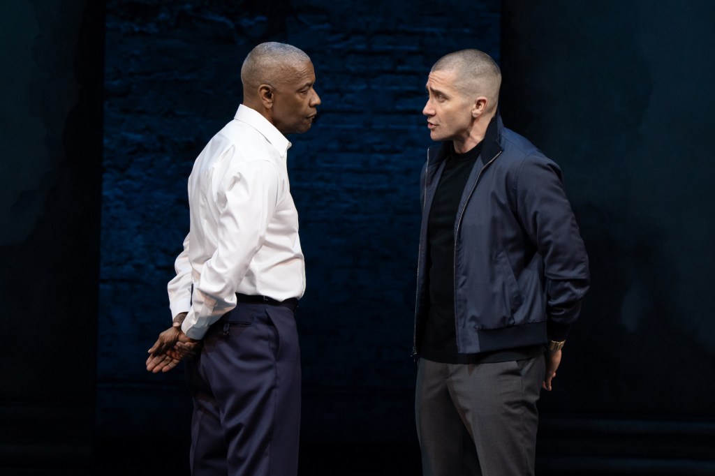 'Othello' With Denzel Washington & Jake Gyllenhaal: Iago Steals The Show