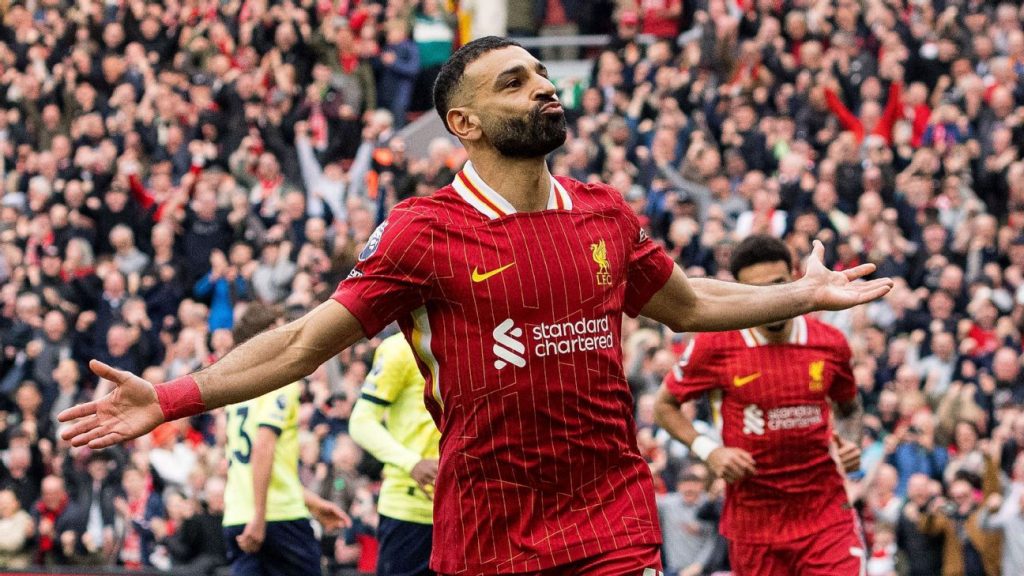 Transfer rumors, news: Mohamed Salah open to Barcelona move