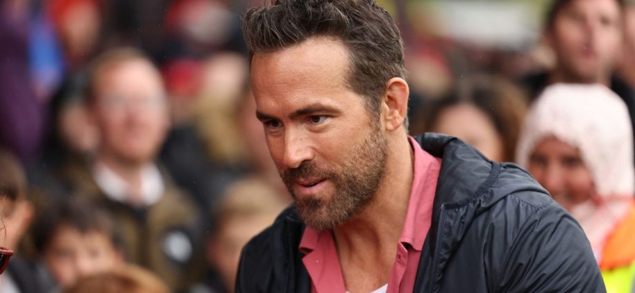 Ryan Reynolds criticised after chartering 37-minute private flight for Wrexham squad despite UN promise