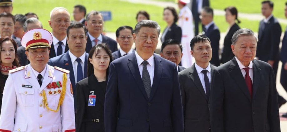 Xi's Vietnam trip aiming to 'screw' US, says Trump