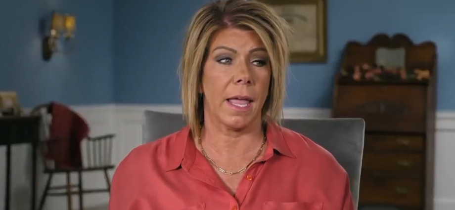 Meri Brown speaks to the confessional camera on Sister Wives.