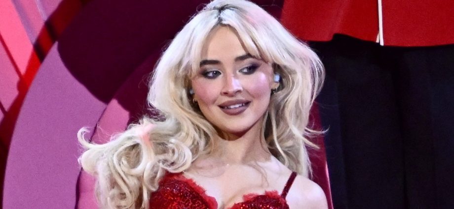 Sabrina Carpenter Fortnite Character Instantly Gets NSFW Thanks to Creative Fans
