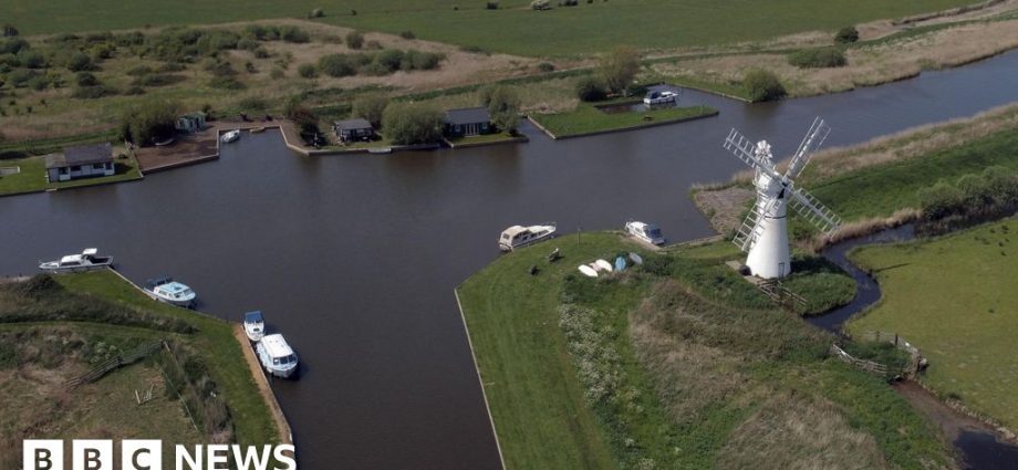 More boats ignore tolls on Norfolk and Suffolk Broads
