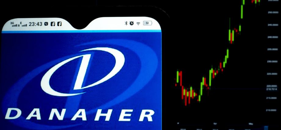 Goldman says these names can rally this earnings season after likely topping expectations