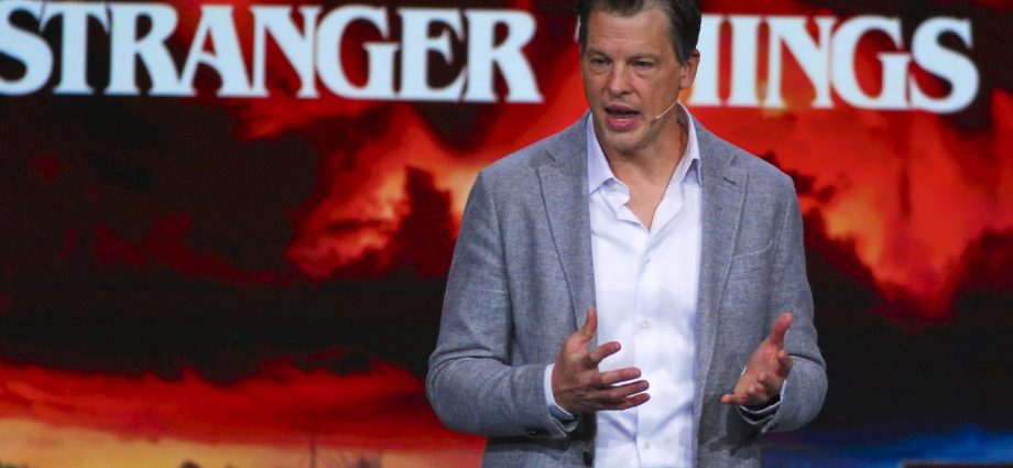 Netflix maintained its 2025 guidance. There's a catch