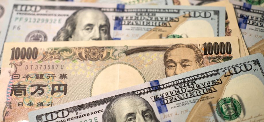 Japan's yen, Swiss franc top hedges against Trump tariffs: Analysts
