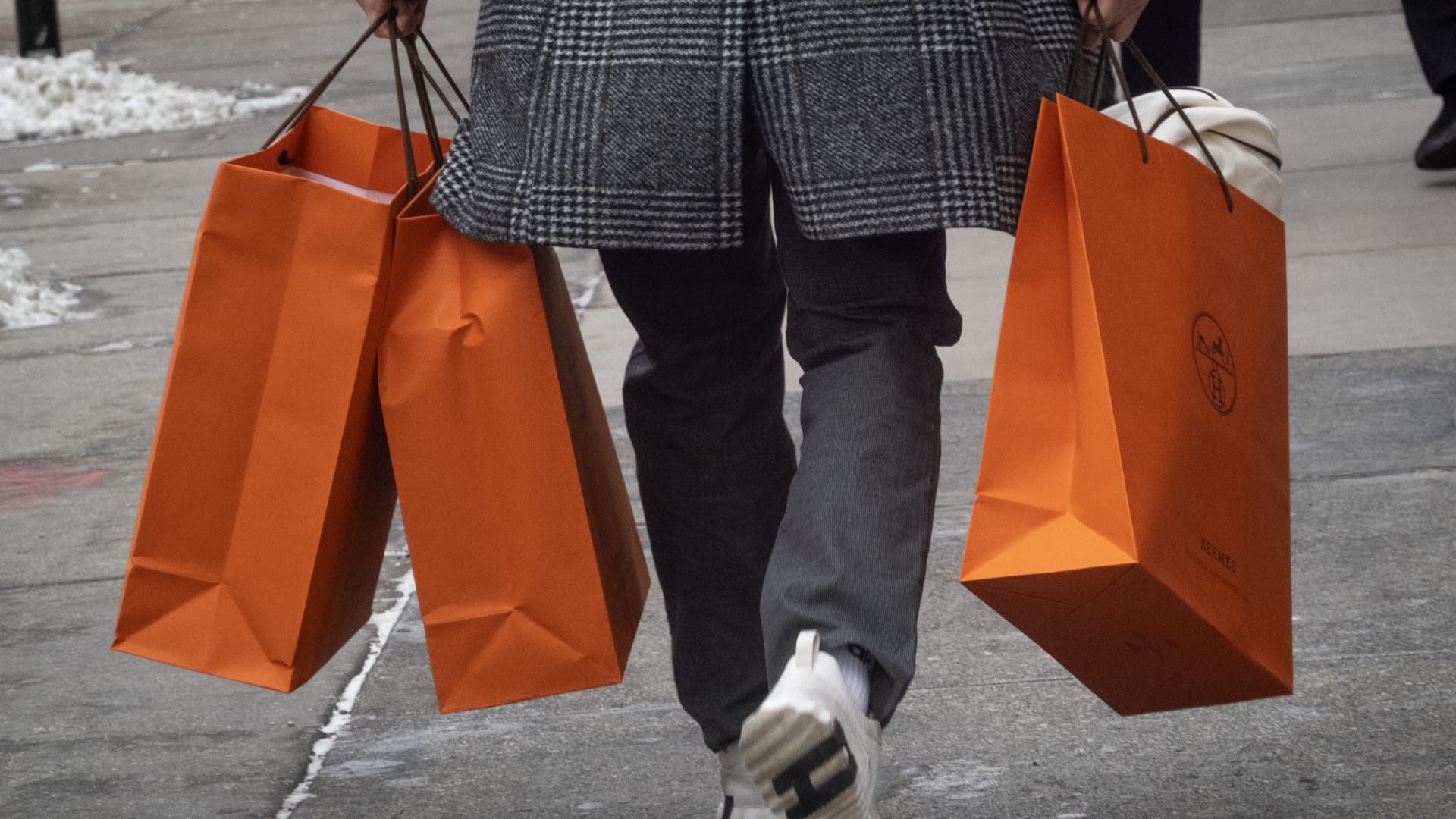Luxury firms face tariff hit as recession fears mount