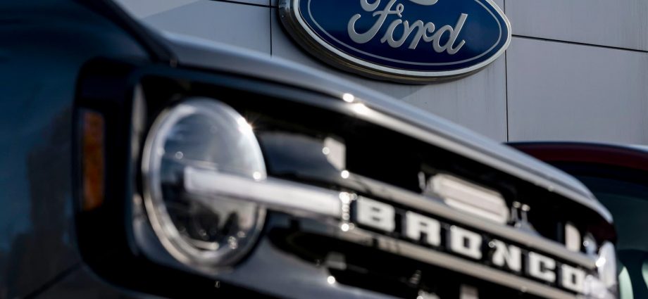 Ford reports slight decline in Q1 sales as industry braces for tariffs