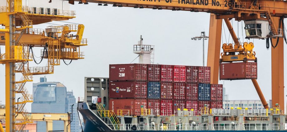 China supply chain diversification challenged by Trump's tariffs