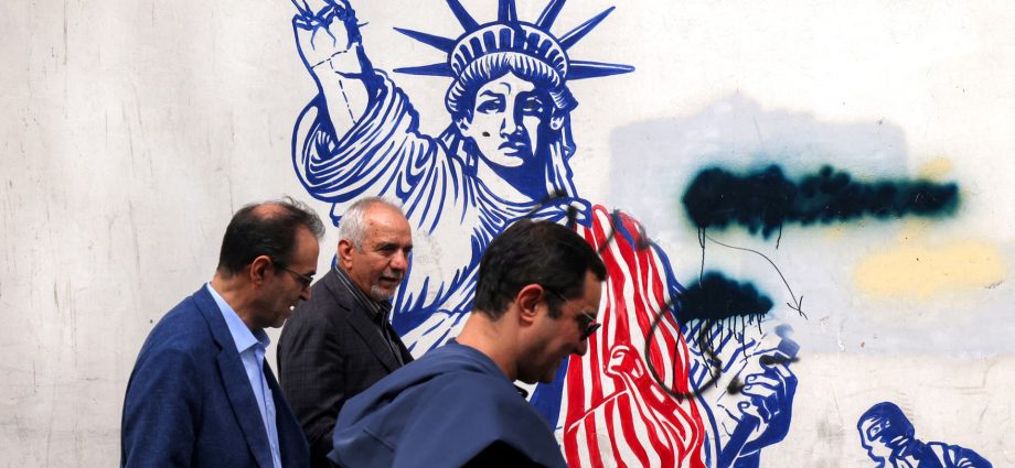 U.S., Iran look to begin nuclear talks amid fresh sanctions