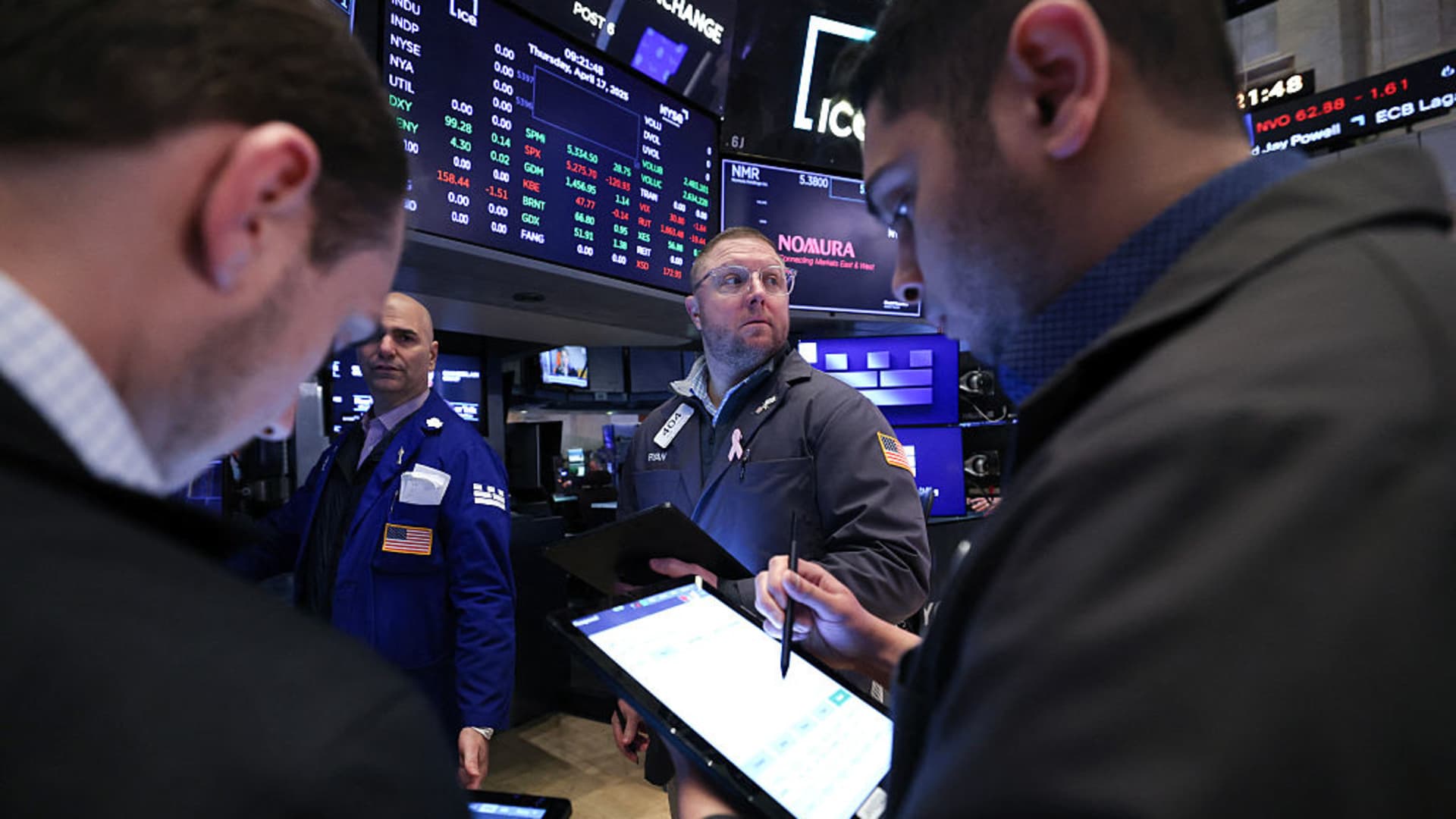 U.S. will have a recession in 2025 if high tariffs stay, Apollo's Slok says