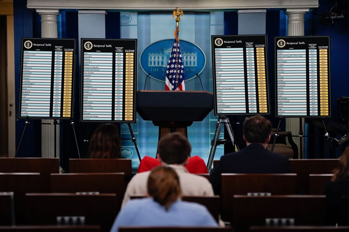 The Failure of Trump’s Oneweirdtrickonomics