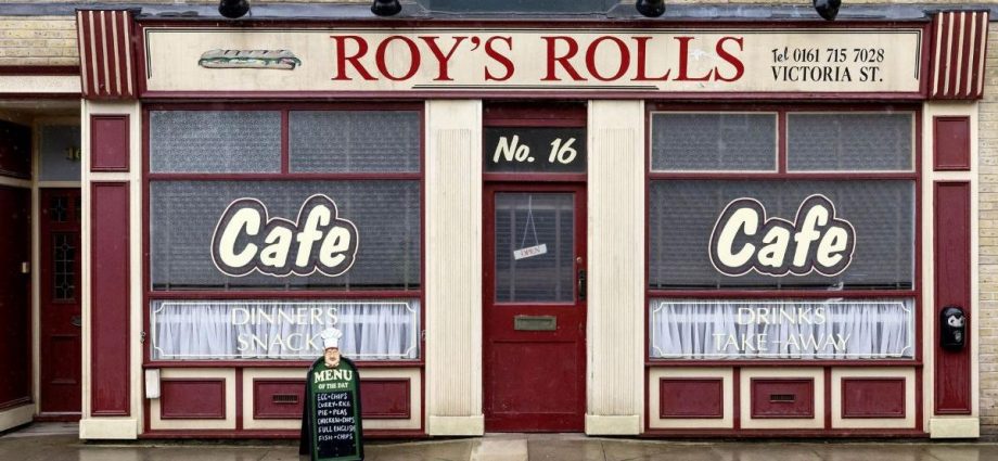 Emmerdale star joins Coronation Street - fans hope they stay