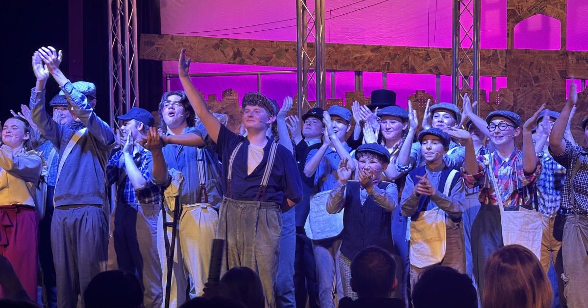 Review: Newsies Jr, Drama Dept, Hyde Festival Theatre