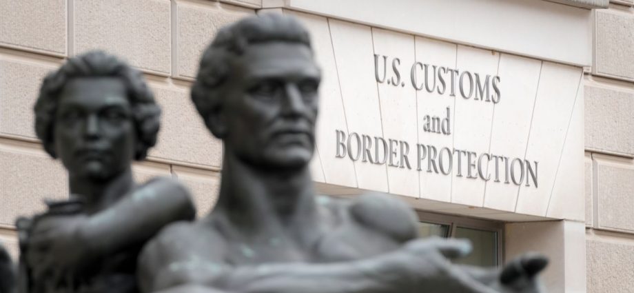 Homeland Security Email Tells a US Citizen to 'Immediately' Self-Deport
