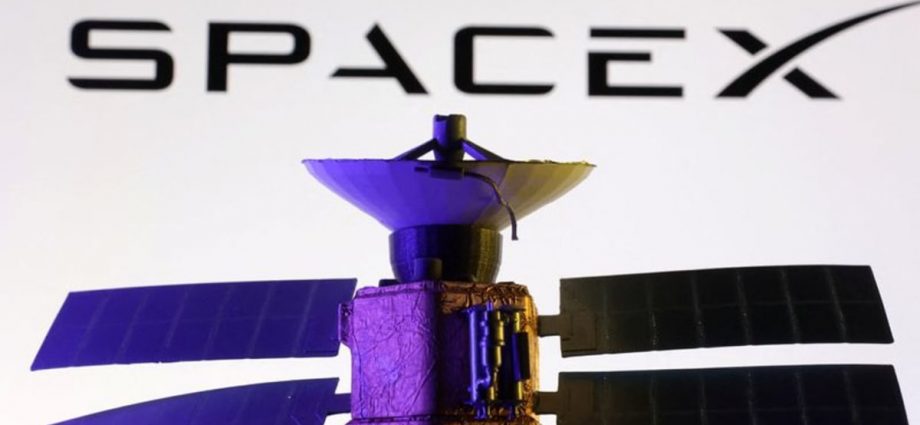 Exclusive-SpaceX, ULA expected to clinch multibillion-dollar contract in key Pentagon launch program