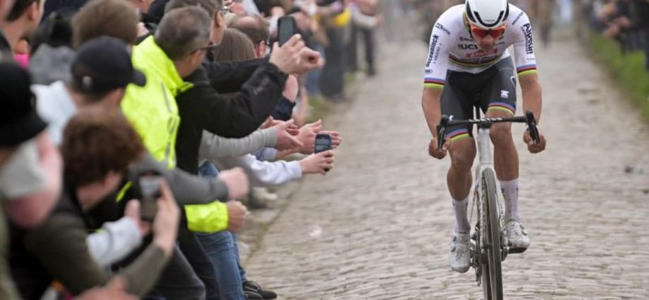 French officials probe bottle attack on Van der Poel