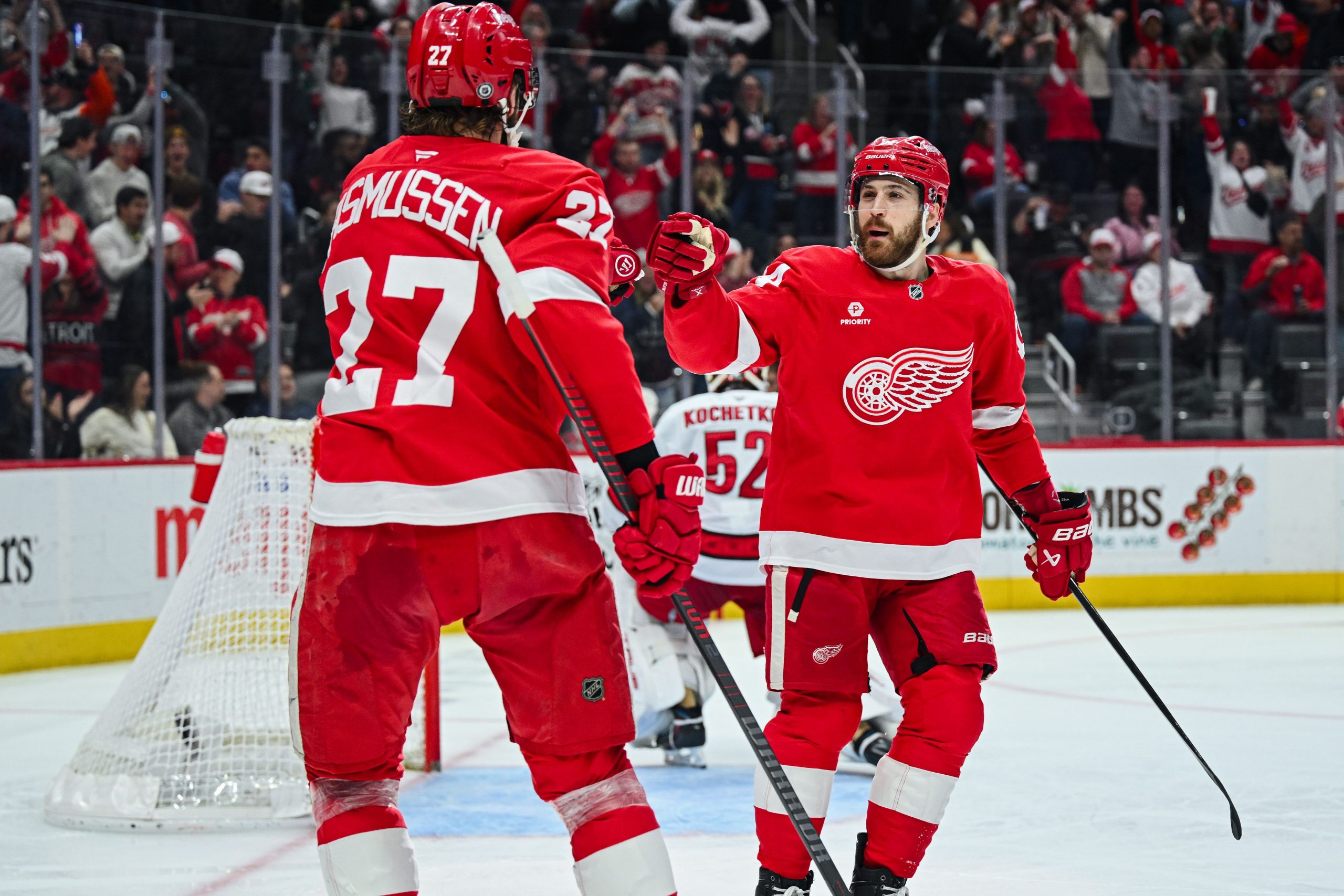 NHL: Carolina Hurricanes at Detroit Red Wings - Source: Imagn
