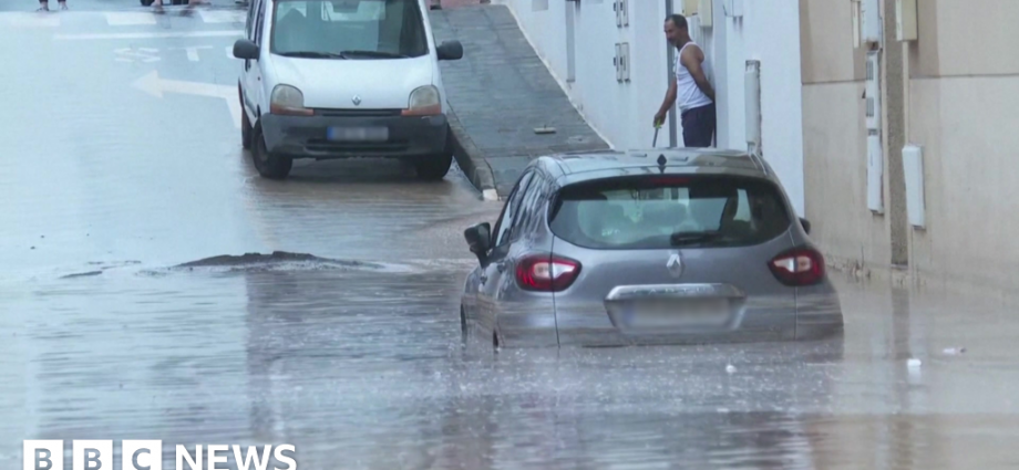 Torrential rain sweeps across Spanish Canary Island