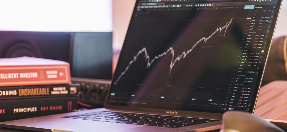Circle’s IPO Filing Tests Crypto Market Confidence After Trump’s Tariff Shock