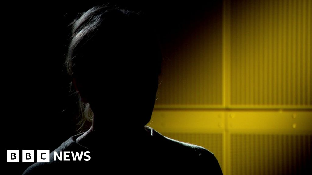 Woman who reported predatory officer gets apology