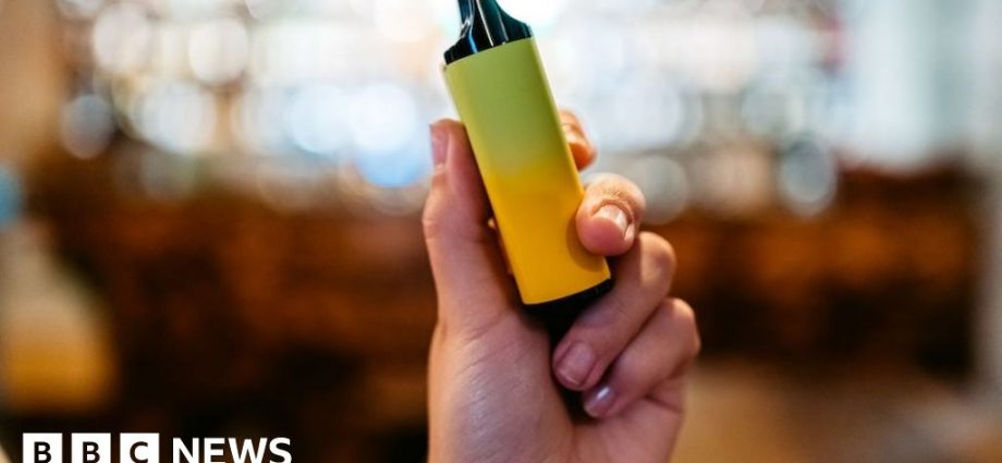 Disposable vape use falling in UK ahead of government ban