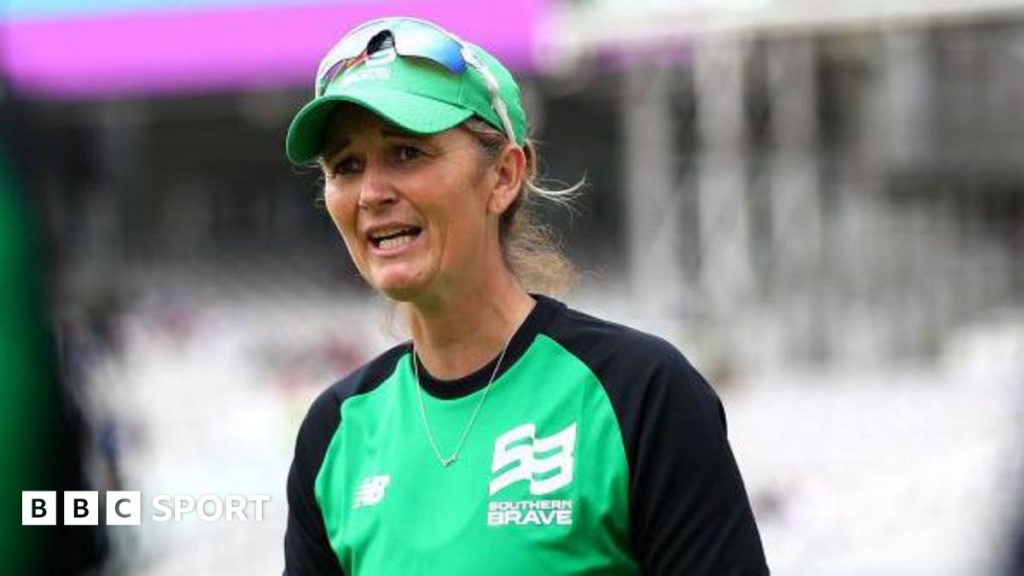 Charlotte Edwards appointed as England women's head coach