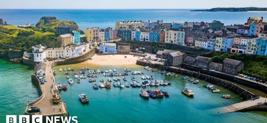 'Tax rules putting thousands of jobs at risk'